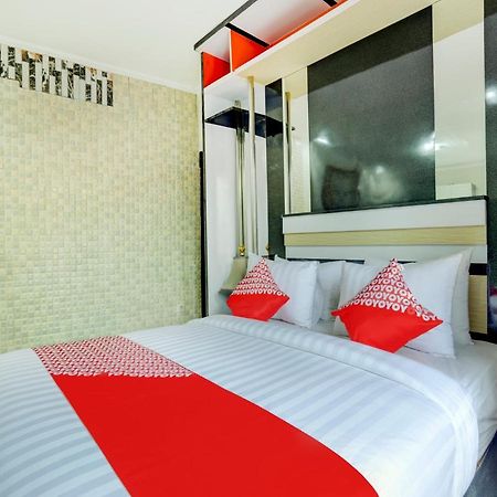 Oyo 90131 Liberty Guest House Sempidi 外观 照片
